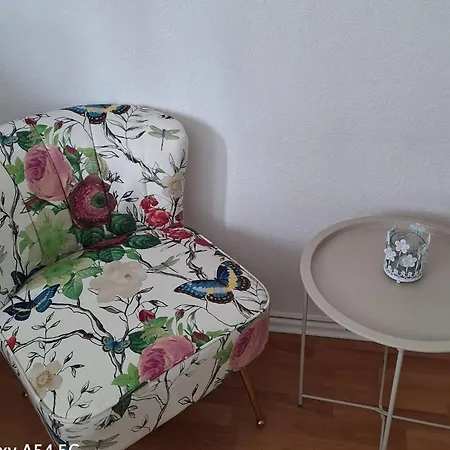 Sander By Interhome